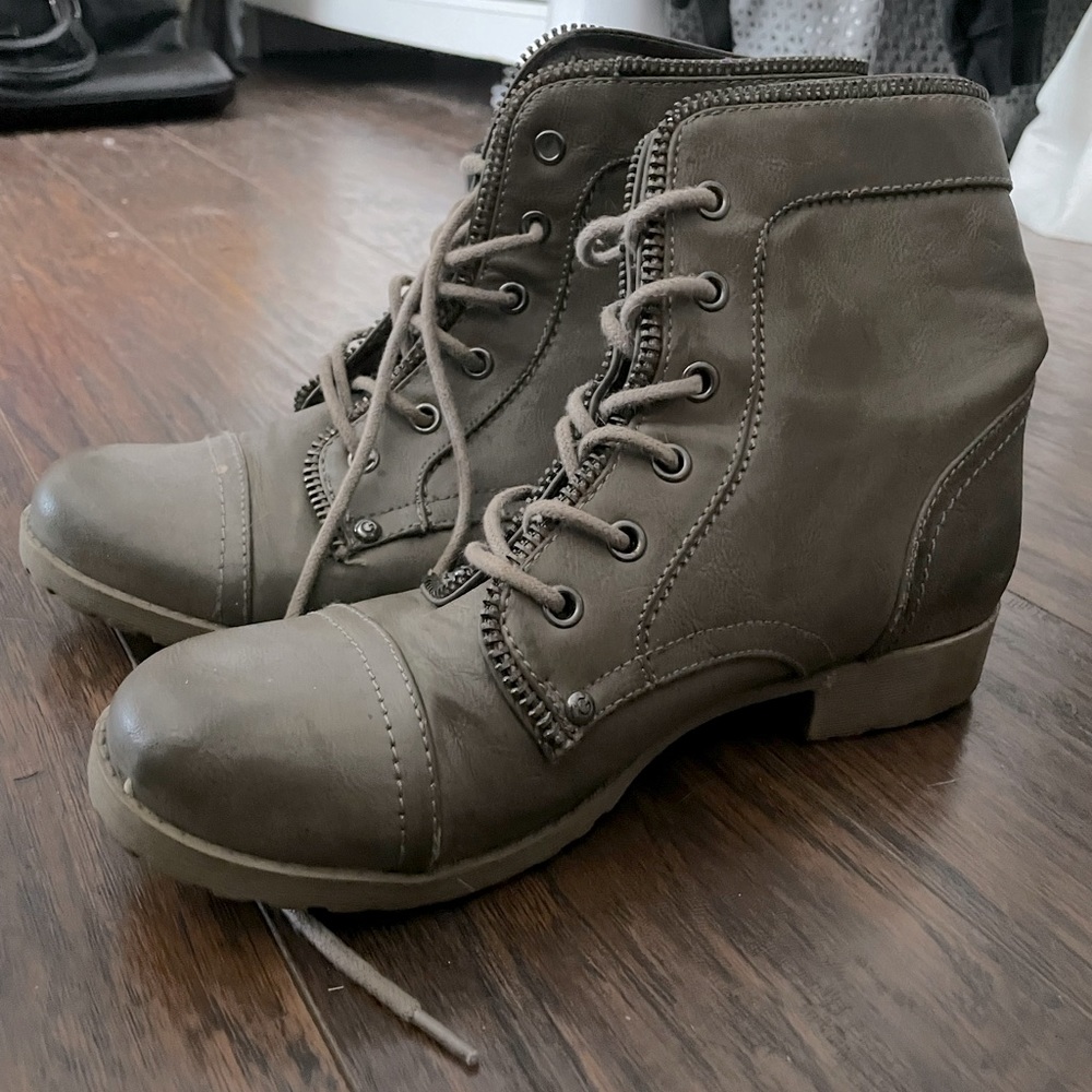 gray lace up combat boots